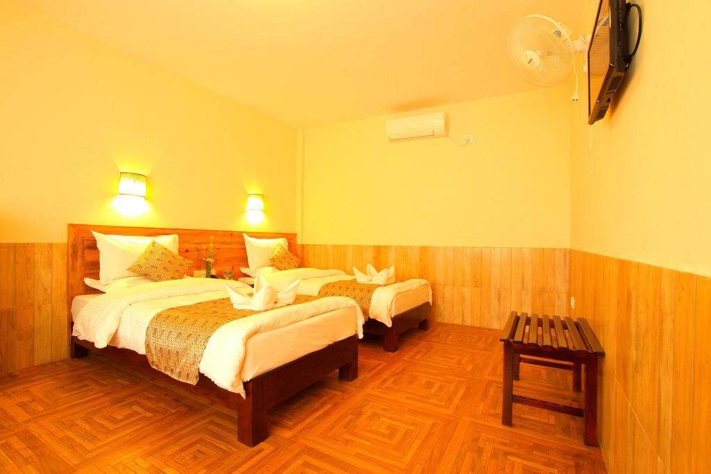 Hotel Splendid View Pokhara Exterior photo